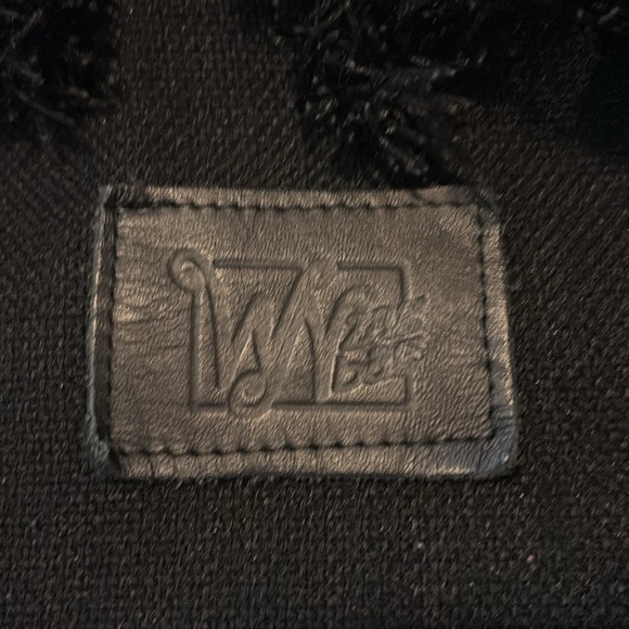 WN Zag Bag Large Fringe Shoulder Tote Handbag - Picture 7 of 10